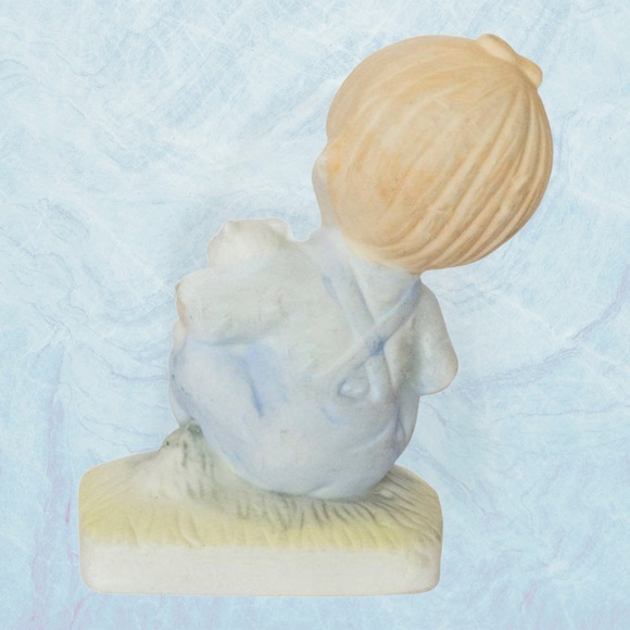 Vintage Darling Little Boy Figurine Holding Puppy - Picture 4 of 8